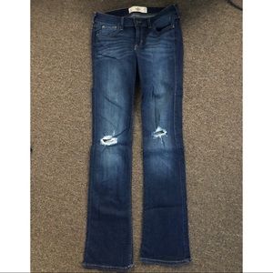Dark Wash Boot Cut Hollister Jeans (Size 3L)